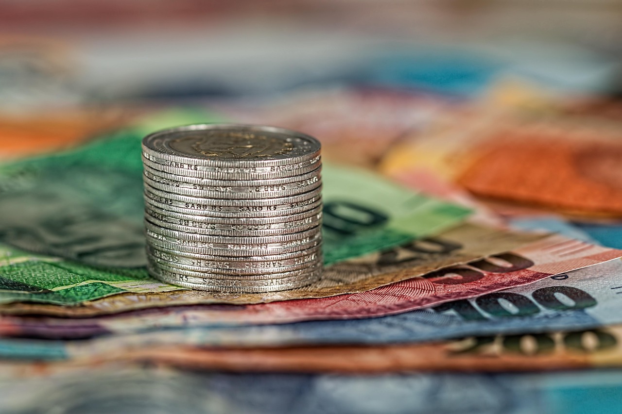 entdecken sie die besten investmentstrategien und -möglichkeiten, um ihr vermögen zu maximieren und für die zukunft vorzusorgen. erfahren sie alles über aktien, immobilien und alternative anlageformen.