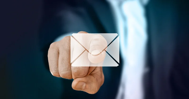 Wie schreibe ich eine Zahlungserinnerung per Mail?